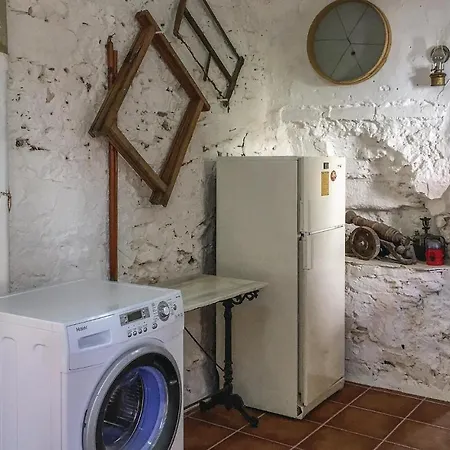 3 Bedroom Beautiful In Apartment *