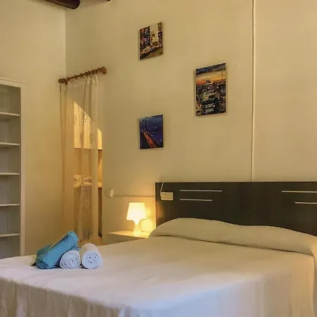 3 Bedroom Beautiful In Apartment *
